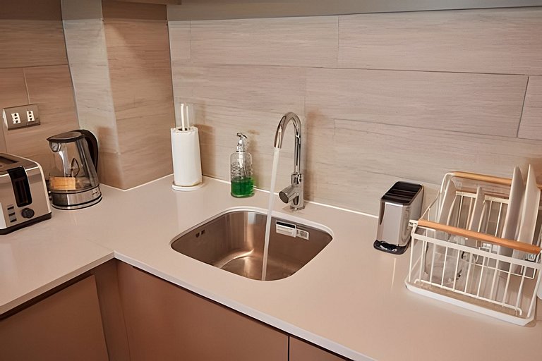 Moderno Departamento/2D2B Metro Santa Ana