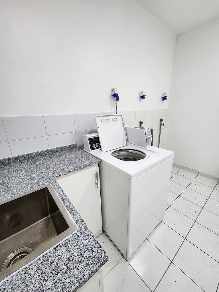 Moderno Departamento/2D2B Metro Santa Ana